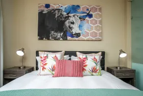 Comfortable and Stylish in Rosebank - Image 5