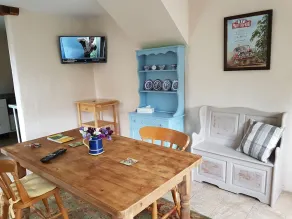 Cottage - Sleeps 4 - Pets Ok - Garden - Parking - Image 4