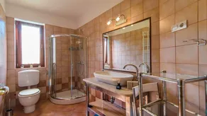 Stor villa, privat pool, ideelt beliggende kun 15 minutter fra det maleriske feriested Rovinj! - Image 5