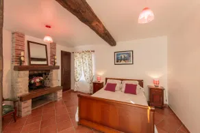 Property With seasonal pool, four-star cottage in the heart of the Loire Valley .. - Image 5