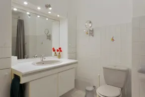 Apartment With Terrace for 5 People - Image 2
