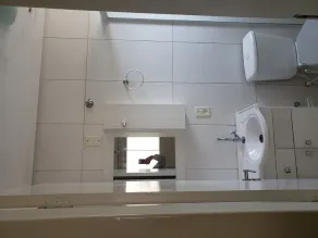 English, 2 bedrooms, 500 meters from the beach and close to Rua das Gaivotas. - Image 3