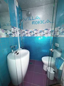 VillaRokkaLuxe - Free Heated Private Salt Pool with Hot Tub, Sauna, Cinema - Image 2