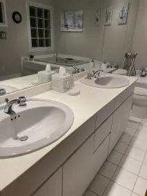 DELUXE Margate Beach Home med pool, Jacuzzi, och spektakulär utsikt över bukten - 18 sovplatser - Image 2