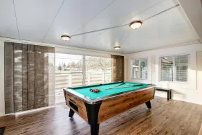 Escapade familiale relaxante avec piscine, bar extérieur et salle de jeux avec table de billard - Image 2
