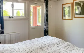 3 Bedroom Awesome Home In Vittaryd - Image 5