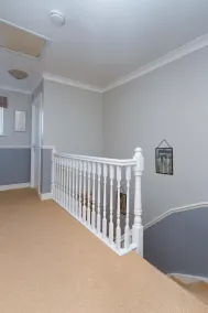 Redgrave Detached home with free parking - Image 2