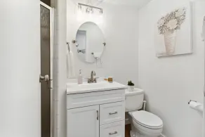 Relaxing Croton lake cottage w/ hot tub - Image 2