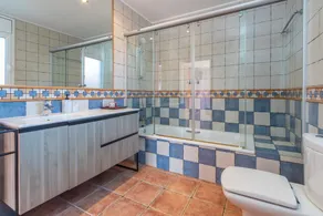 Casa con piscina - Image 2