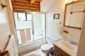 Cozy log cabin in Sundance Resort neighborhood that sleeps 20+ - Image 3