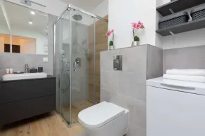 Family Apartment with Terrace | Close to the Beach | Parking - Image 2