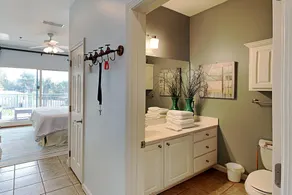 Inn at Seacrest 306- Great Gulf Views- Bikes Included - Image 2