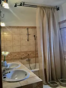 Villa med 3 sovrum med fantastisk havsutsikt och rabatterade vattensporter - Image 3