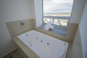 Beautiful Malecon and Beyond 1502 Torre eMe - Image 4