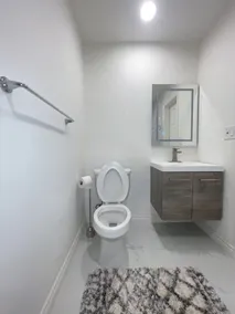 45% OFF Upland 2 Master Bedrooms W/ Yard - Close To Airport & Colleges - Image 5