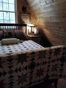 Hyggelig, charmerende Vermont Chalet tæt på 5 større skiområder med plads til 5 - Image 4