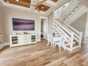 Gorgeous water views, a private swimming pool & easy access to private beach! - Image 2