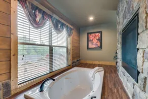 Swimmin' in the Smokies, Luxurious 6BR Chalet with Indoor Pool, Theater and games - Image 5