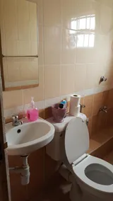 Cosy and  spacious 3 Bedrooms apartment near JKIA Airport. - Image 3