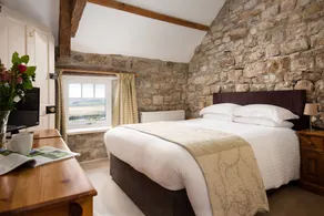 Shepherds Retreat - Self catering accommodation sleeping 4 guests in 2 bedrooms - Image 4