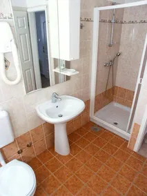 1-Zimmer-Ferienwohnung mit Terrasse und Meerblick Vrsar, Porec (A-3007-d) - Image 2