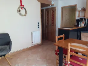 5 min. walk to Les Saisies cable car, apartment. Cosy one-bedroom apartment at the Cernix - Image 5