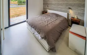 2 Bedroom Stunning Home In Bacilly - Image 4
