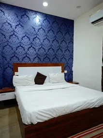 HOTEL SAI SHARNAM - Image 5