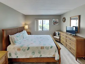 Ocean & Racquet 5116 | Beachside Condo- 30 second Walk to the Beach, Pool + Tenn - Image 5