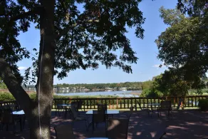 Lake Conroe Spacious Waterfront Retreat 8 BR, beheiztes Hallenbad, Feuerstelle - Image 3