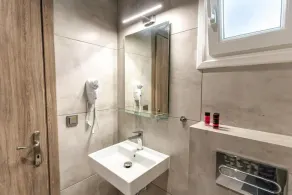 Aura Apartments - Image 4