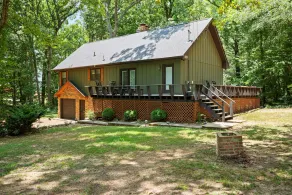 Kentucky Lake Retreat - Image 4