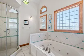 Beach Boys: maison au bord de l'oc��an avec piscine privée chauffée, bain à remous et salle de jeux avec table de billard - Image 2