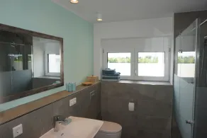 Modern, bright, new vacation apartment - Image 2