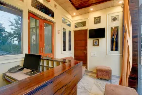 Deluxe Aishwarya Inn - Image 2