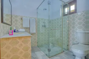 Ikshana Boutique - Image 3