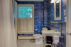 Coastal downtown 1 Bed, 1 Bath, full kitchen w/ harbor view - Image 2