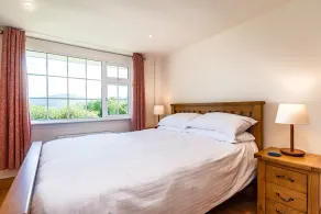 4 bedroom luxury home overlooking Kenmare Bay - Image 5