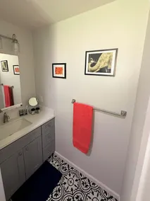 Family & Pet Friendly Smart Home, Garage Parking, Fenced Yard, Near Stadiums - Image 4