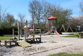 Beautiful vacation home on watery recreation park Yn'e Lijte Grou  - Image 2