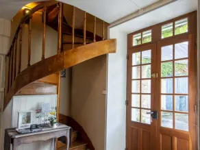 Charming Country Retreat: Jacuzzi, Sauna, Fireplace - Near Paris - Image 2