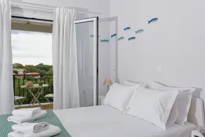 Giorgos Villa... like  your home - Image 5
