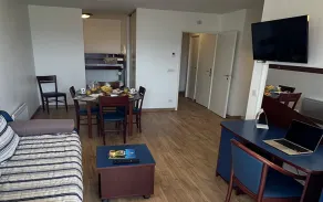Spacious 1-bedroom Apartment With Balcony - Image 2