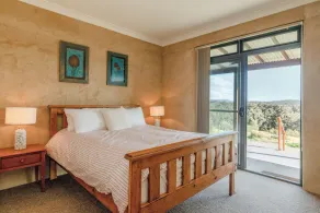 Jamaicaville - 90 Acre hilltop off-grid eco-home with awesome views - Image 3
