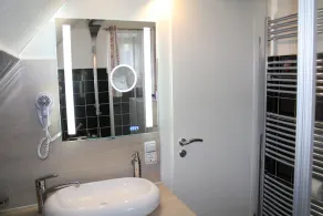 Large, beautiful holiday home in Daun with 14 sleeping possibilities, 3 bathrooms, WiFi - Image 4