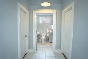 Remodeled Historic 2BR 1BA House Near Downtown - Image 4