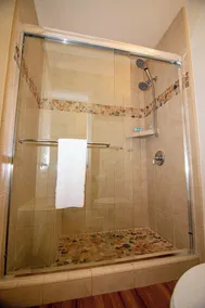 TWO BEDROOM CONDO 603 - Image 3
