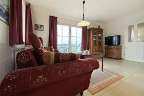 Bellevue holiday apartment - Image 4