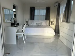 Brand New- Modern Sea' Ya Villa - Image 5