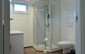 Fantastiskt hem i Moi med WiFi - Image 3